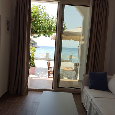 Nostos Hotel Patitíri Kültér fotó