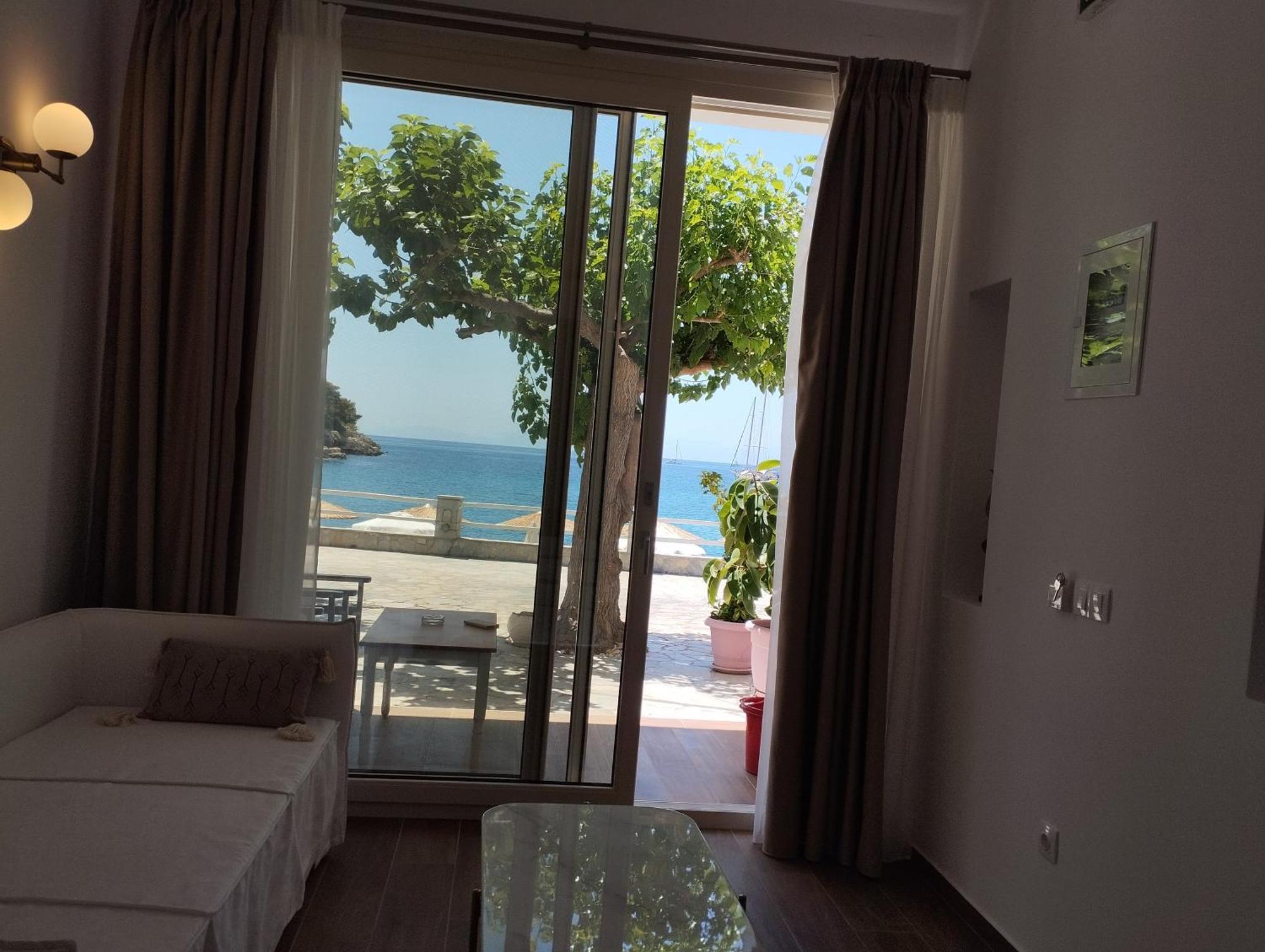 Nostos Hotel Patitíri Kültér fotó