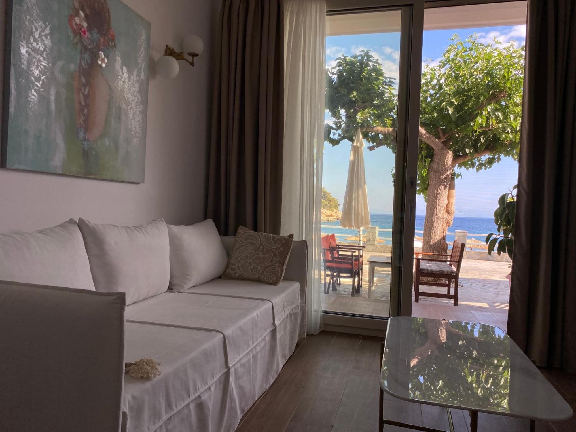 Nostos Hotel Patitíri Kültér fotó