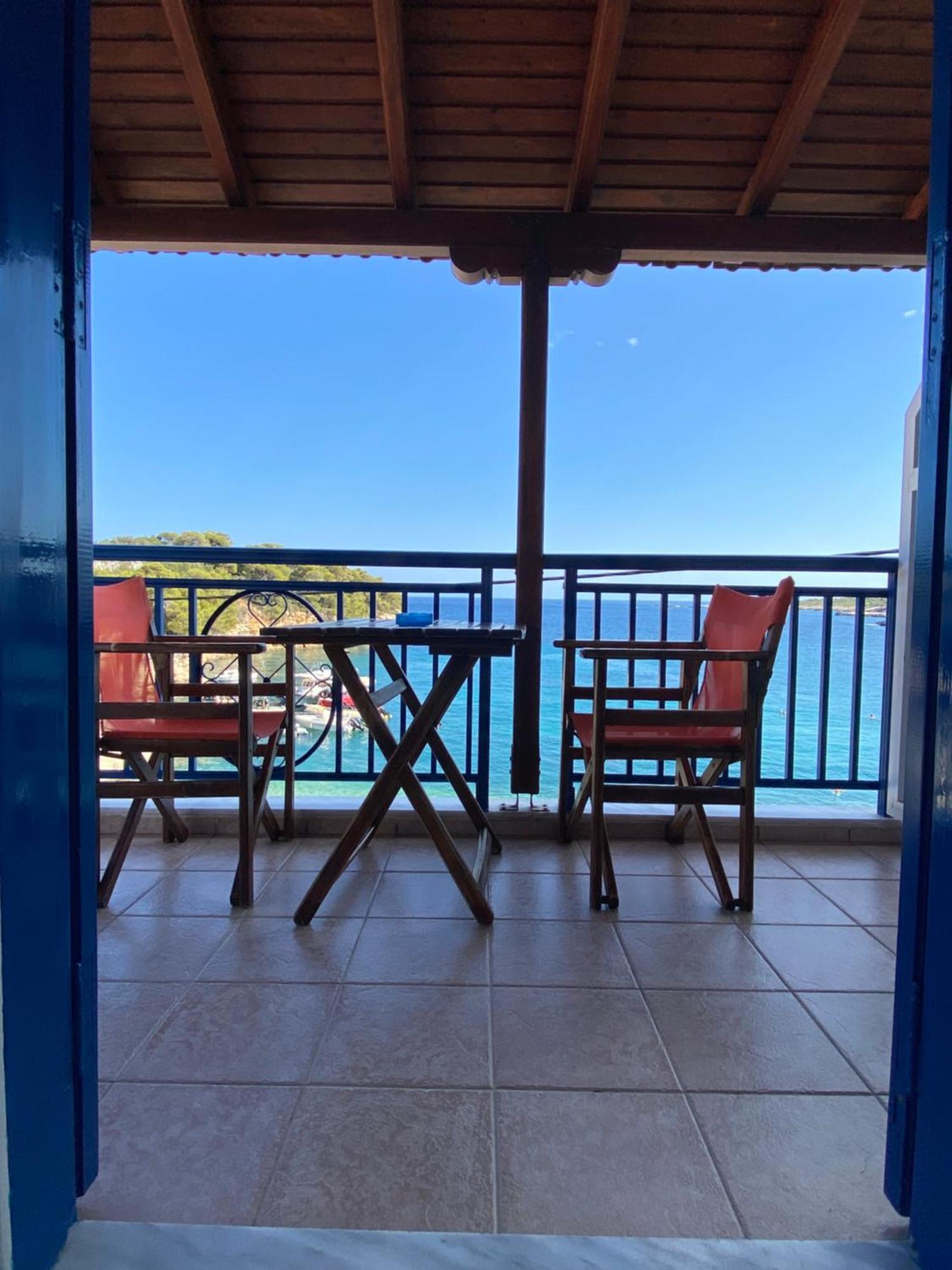 Nostos Hotel Patitíri Kültér fotó