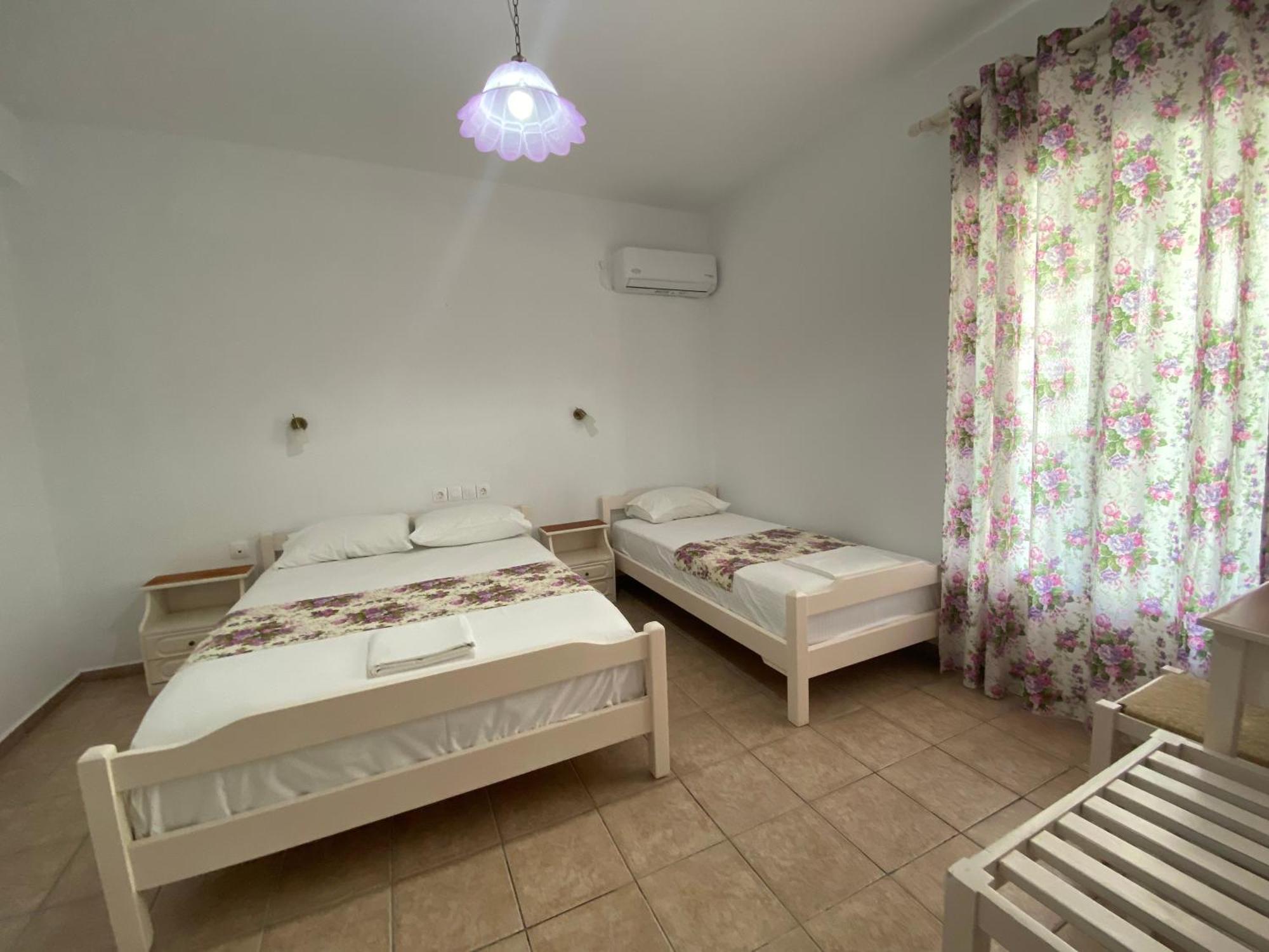 Nostos Hotel Patitíri Kültér fotó